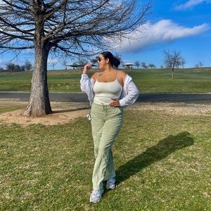 Meet your Posher, Veronica